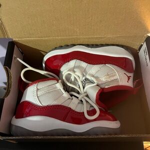 Jordan Cherry 11s. size 4c new in box!